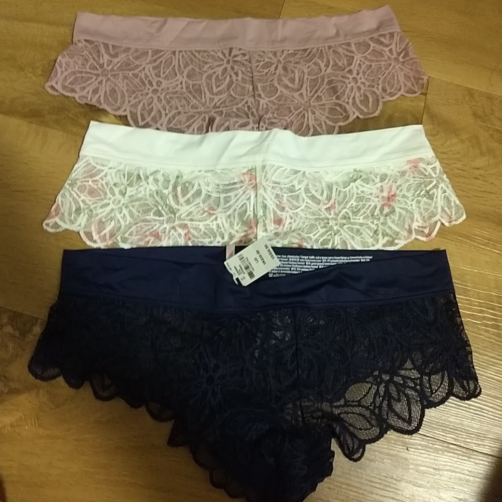 Extra low rise cheekster set 3